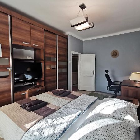 Smart Business Apartman Miskolc Exterior photo