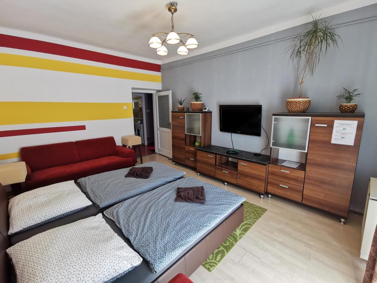 Smart Business Apartman Miskolc Exterior photo